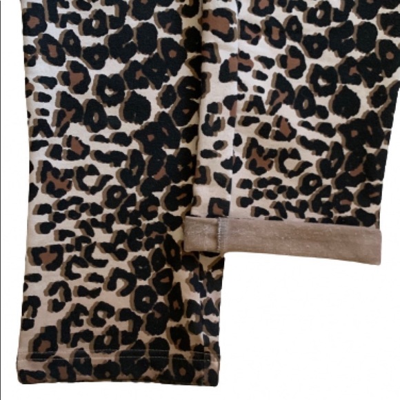 Italian leopard print pants with rhinestone design - Picture 6 of 12